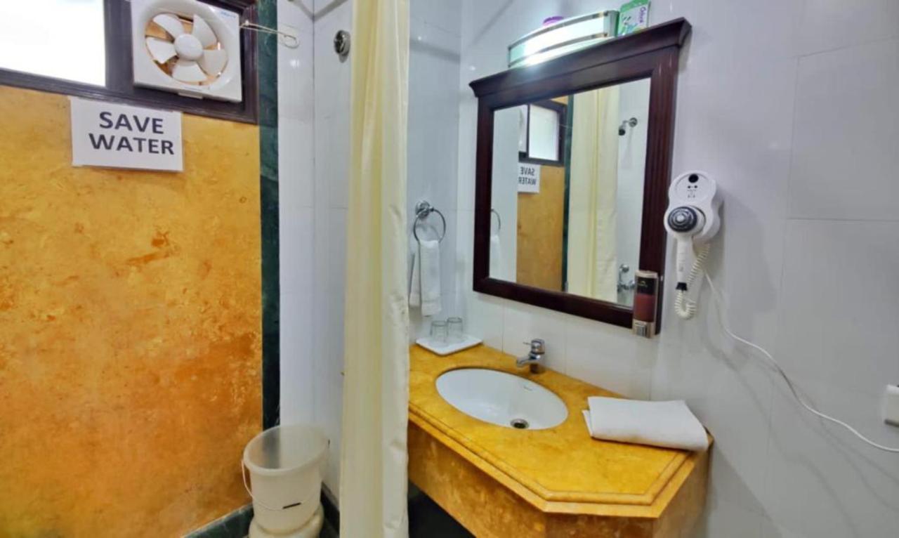 Hotel Marc شيملا المظهر الخارجي الصورة