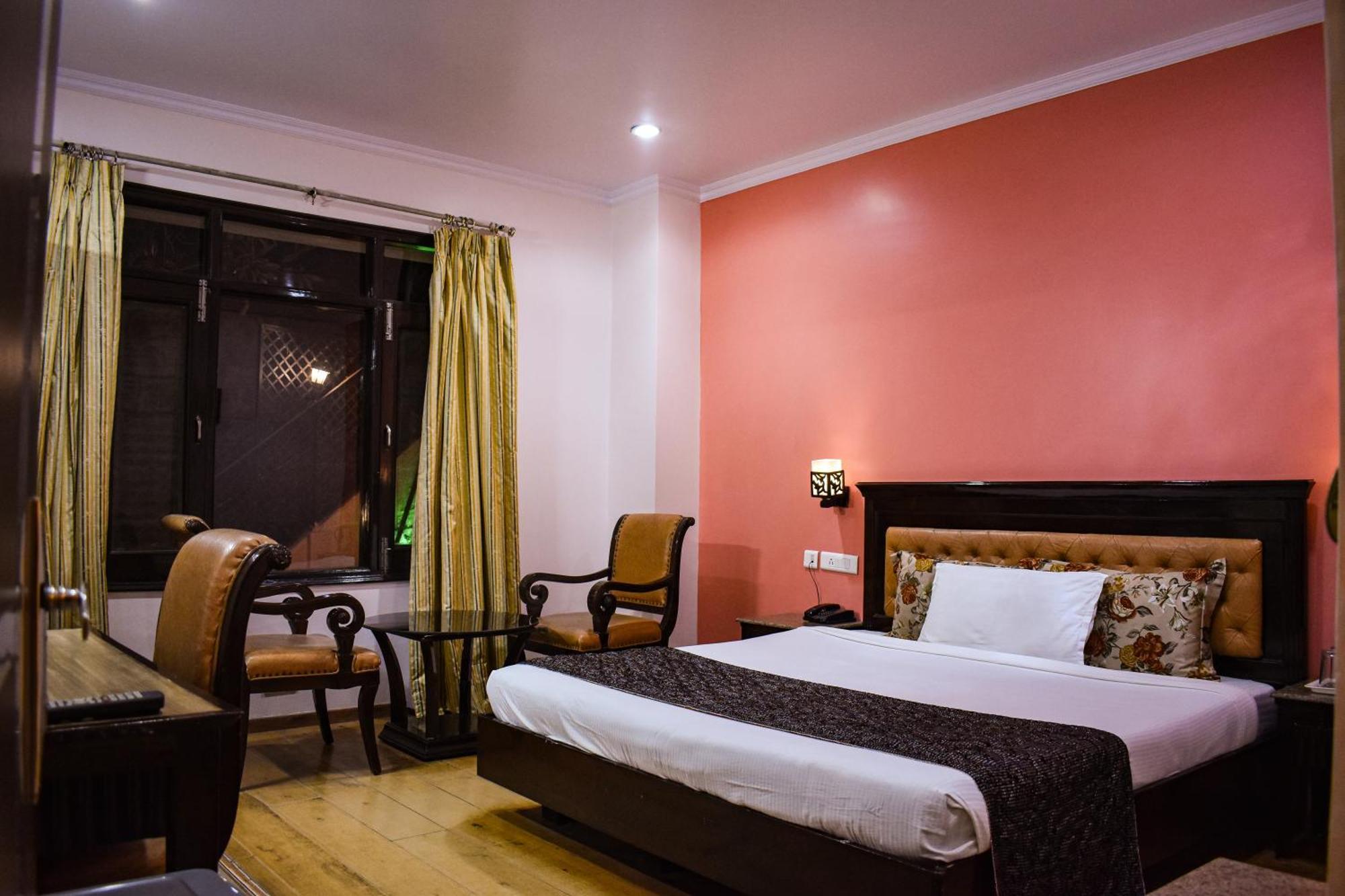 Hotel Marc شيملا المظهر الخارجي الصورة
